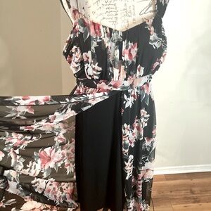 Sweetheart neck empire waist black multicolored floral dress 18W
